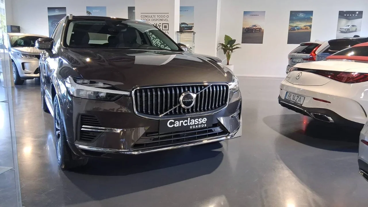 Volvo XC60 T6 Core PHEV