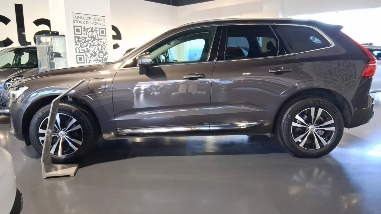 Volvo XC60 T6 Core PHEV 5