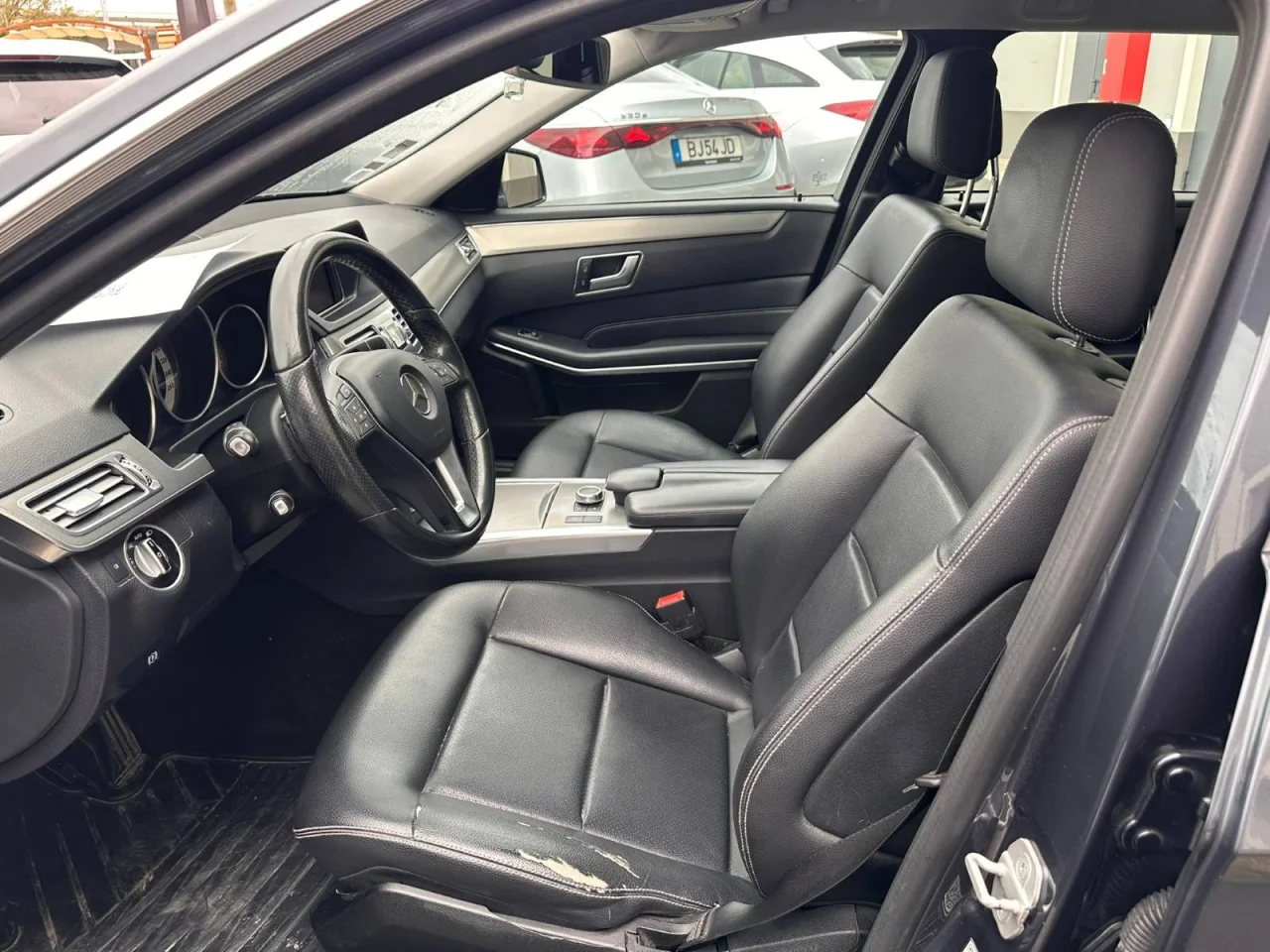 Mercedes-Benz E 220 BlueTEC Avantgarde Auto 4