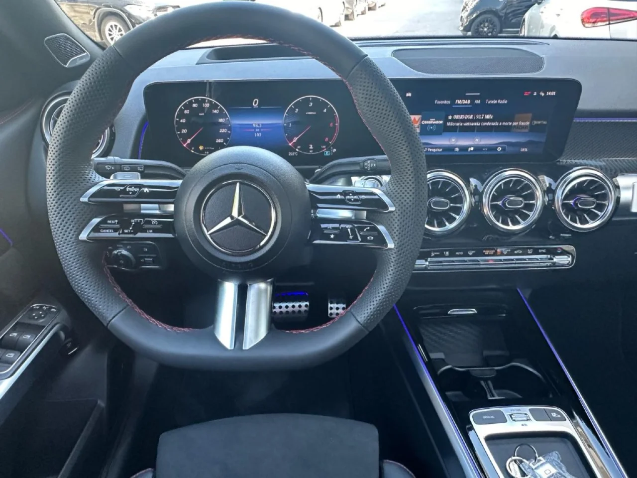 Mercedes Classe GLB 180d AMG Premium Plus 7