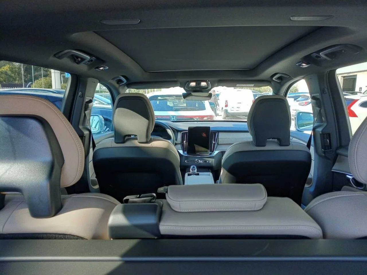 "Volvo XC90 T8 Plus Bright PHEV 6