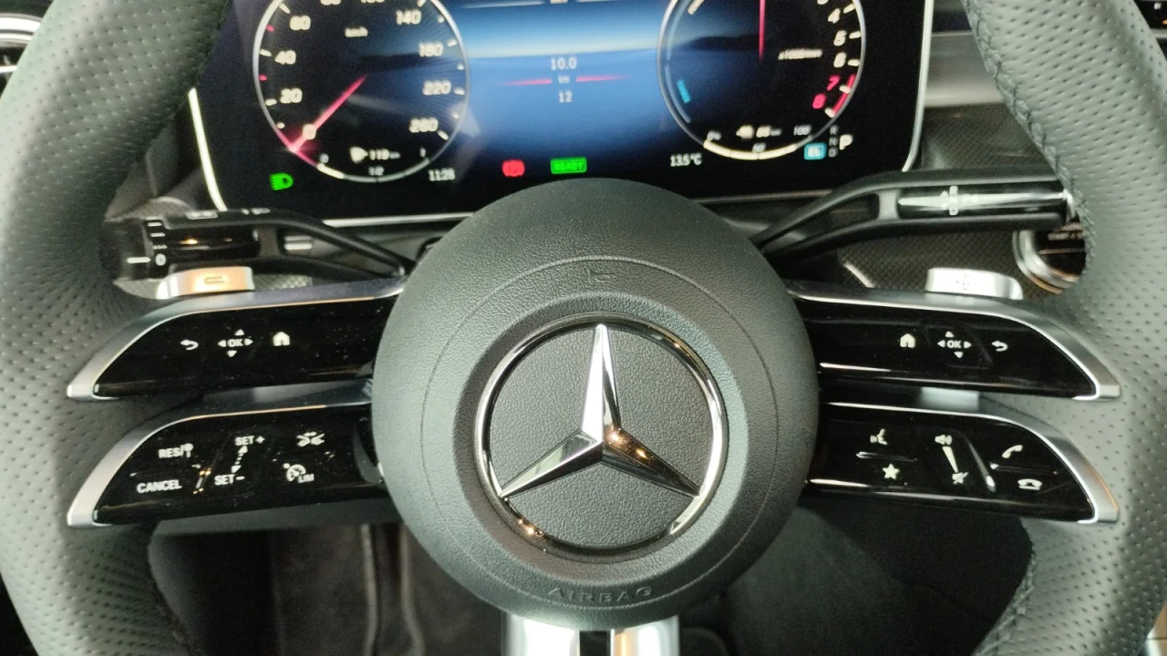 Mercedes Classe C 300e Limousine AMG Advanced Plus 4