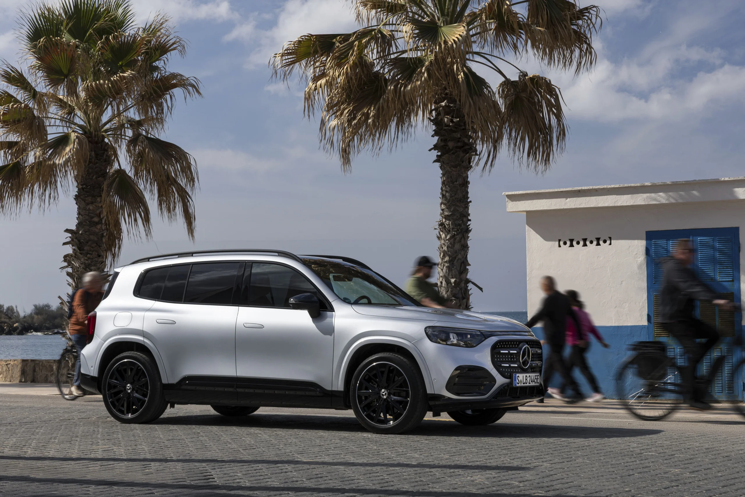 Mercedes-Benz: numa relação há 30 anos com a Carclasse.