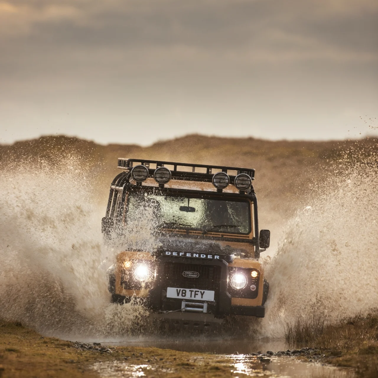 Defender Trophy 1
