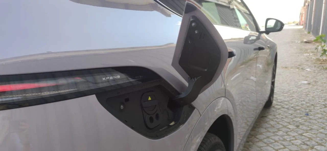 Xpeng	G6 RWD Standard 68.5 kWh 14