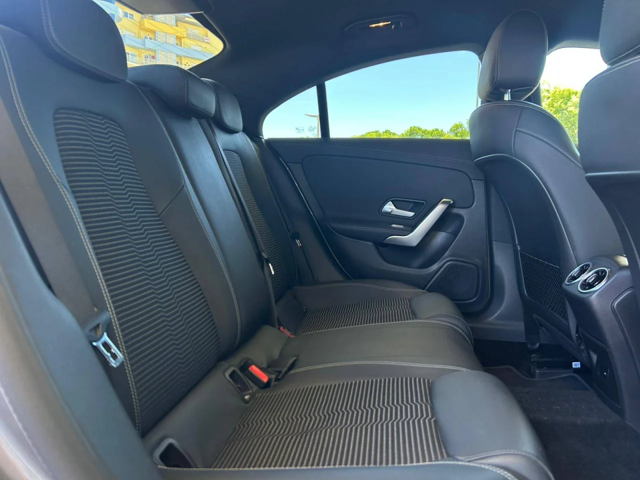 Mercedes Classe CLA 200 Progressive Coupé 4