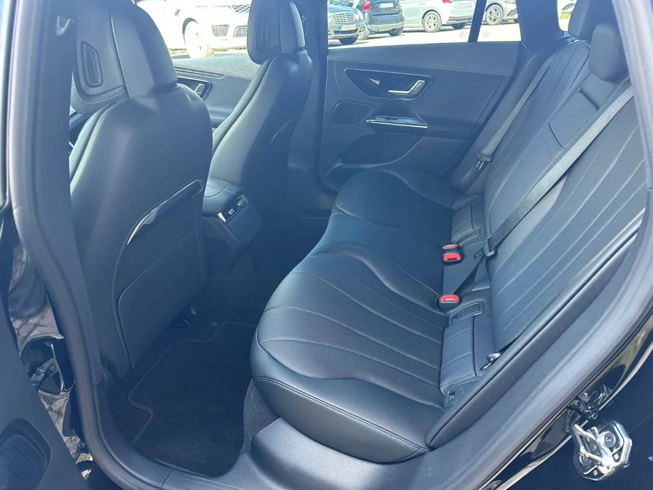 Mercedes Classe EQE 300 Eletric Art Limousine 4