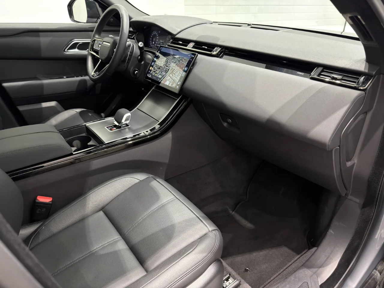 Land Rover Range Rover Velar 2.0 P400e AWD S 3