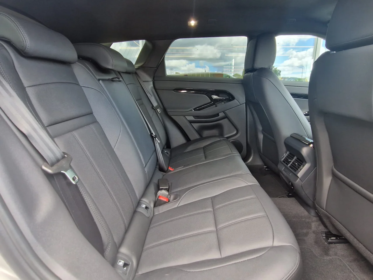 Land Rover Range Rover Evoque P 269e S 2