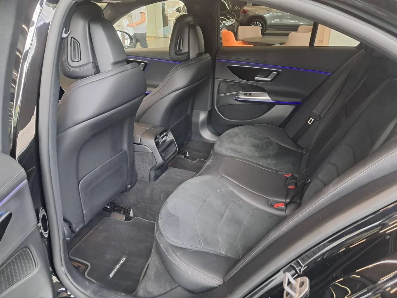Mercedes Classe E 220d AMG Advanced Limousine 4