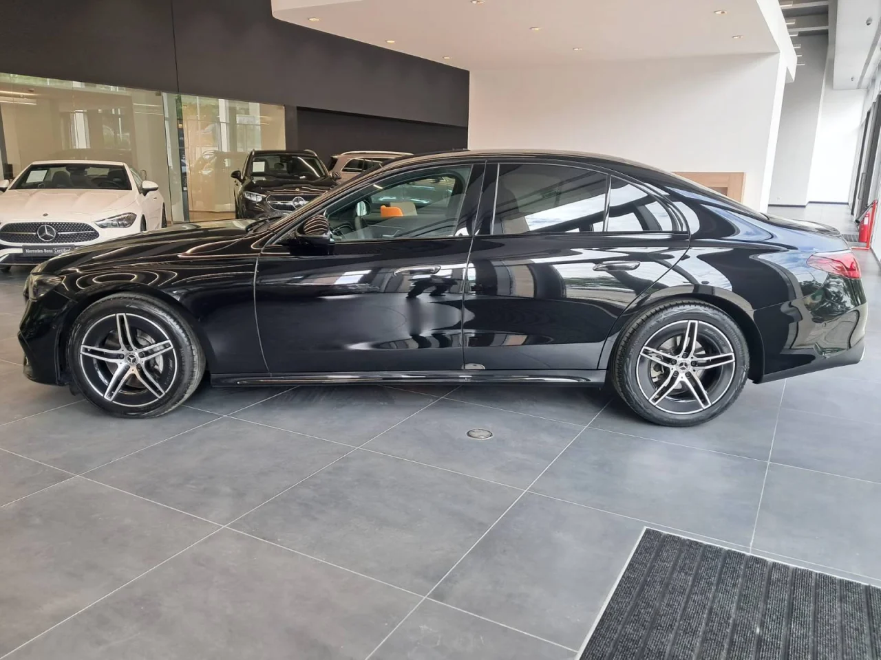 Mercedes Classe E 220d AMG Advanced Limousine 7