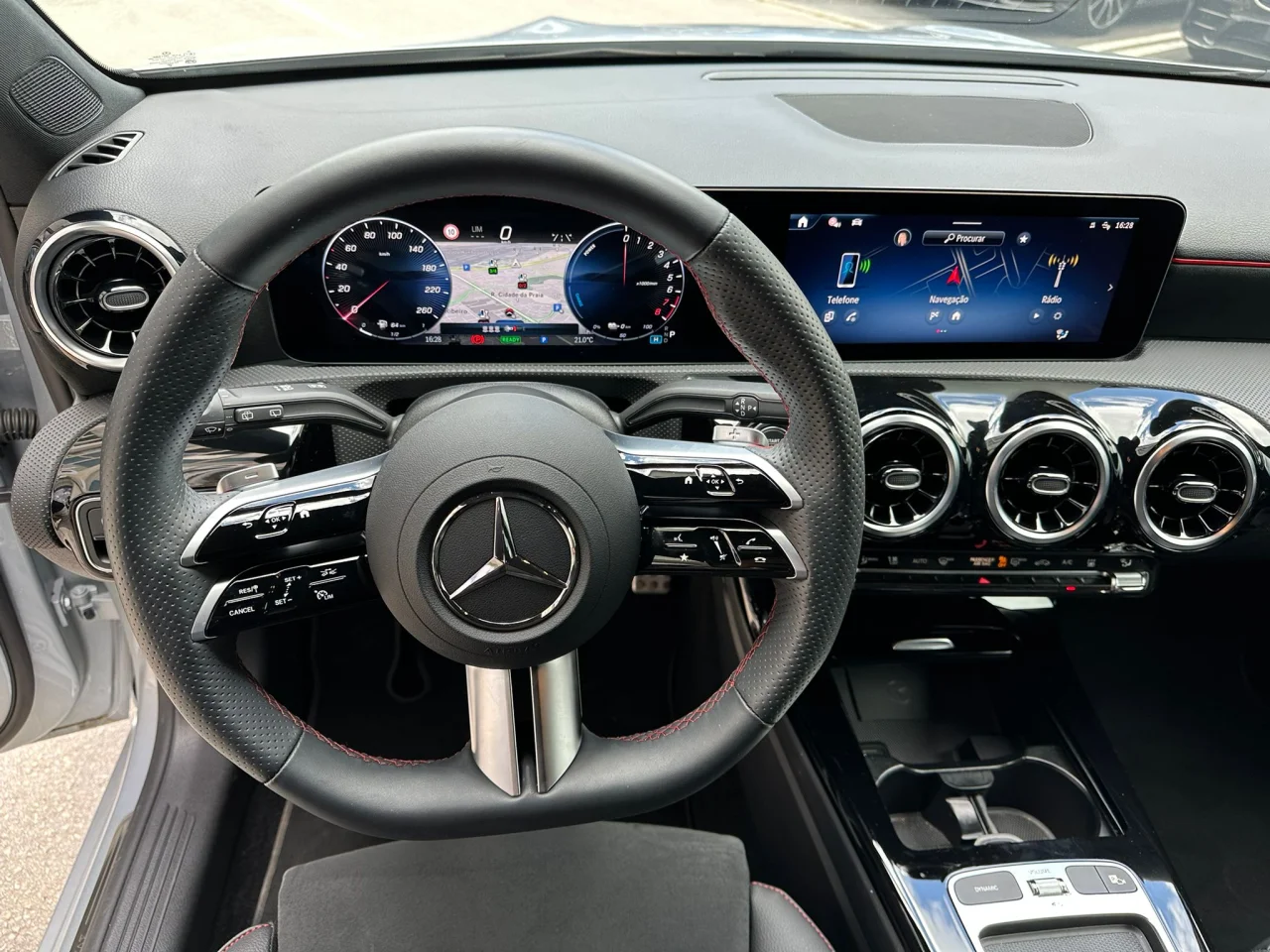 Mercedes Classe A 250e AMG Advanced 1