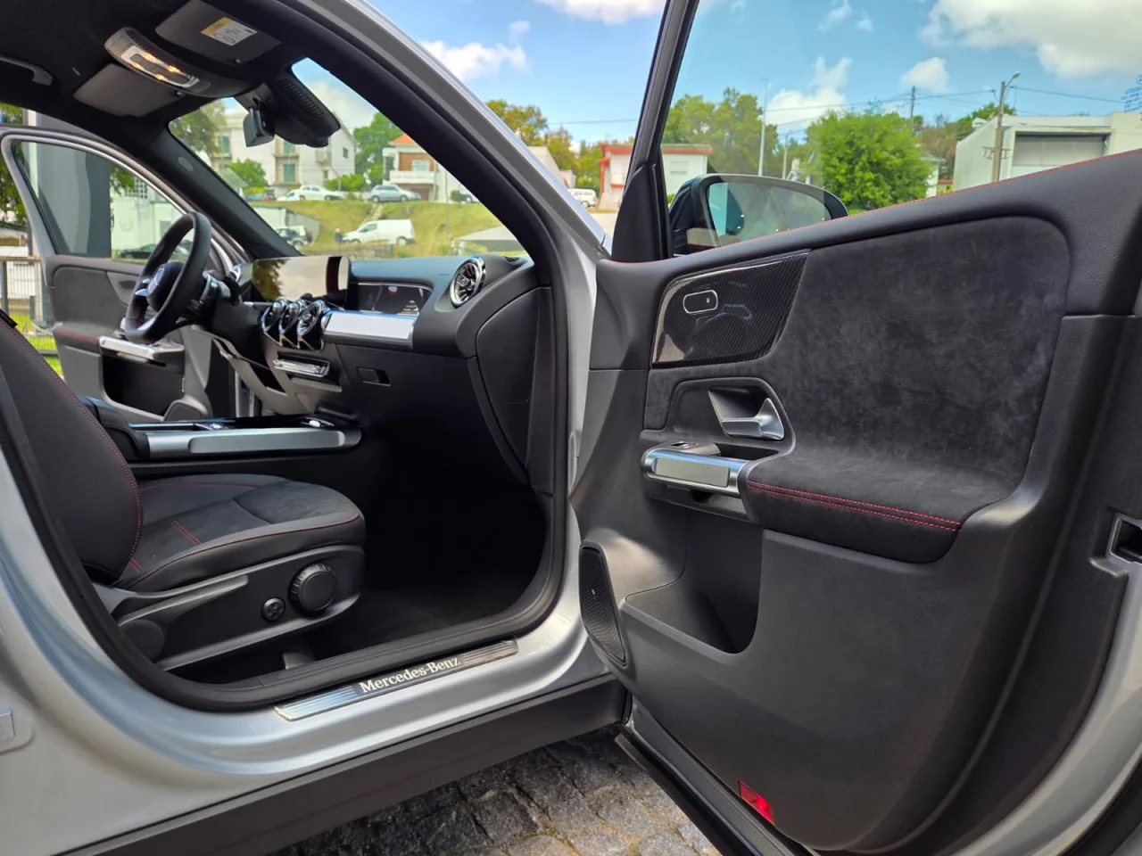 Mercedes Classe GLB 180d AMG Premium 7 Lugares 6