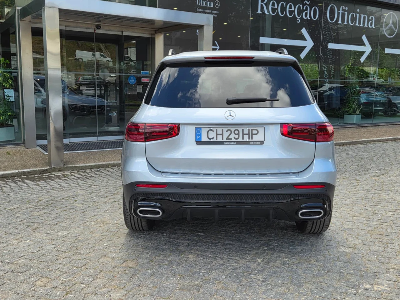 Mercedes Classe GLB 180d AMG Premium 7 Lugares 12