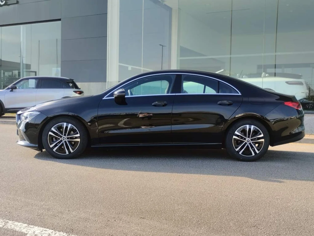 Mercedes Classe CLA 180d Style Plus Coupé 14