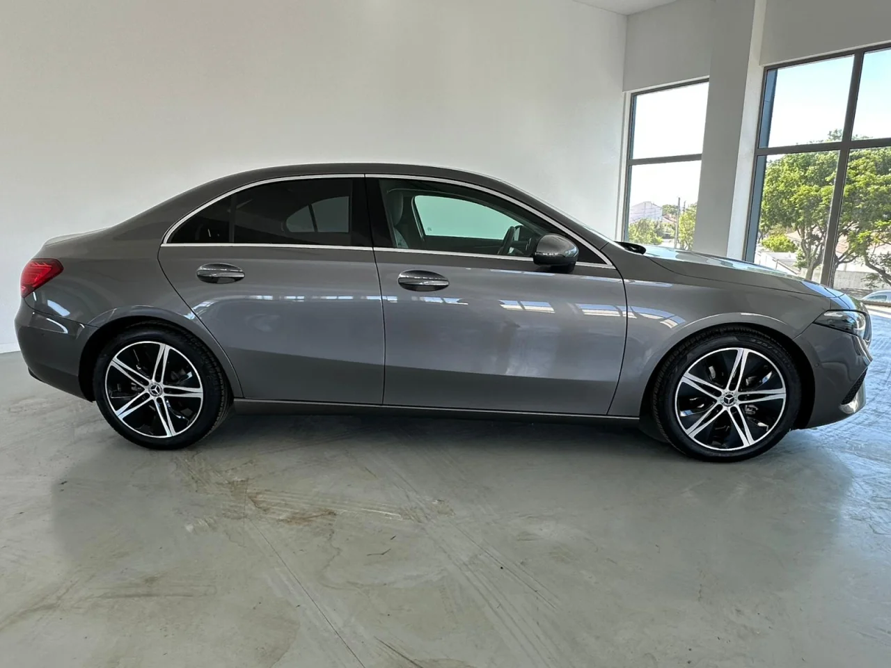 Mercedes Classe A 180d Progessive Advanced Limousine 4