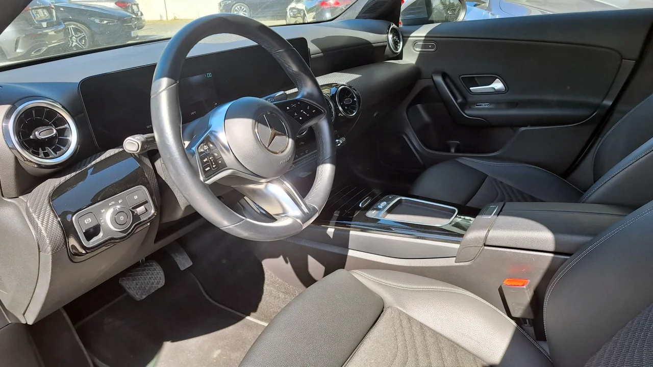 Mercedes Classe CLA 180d Coupé 1