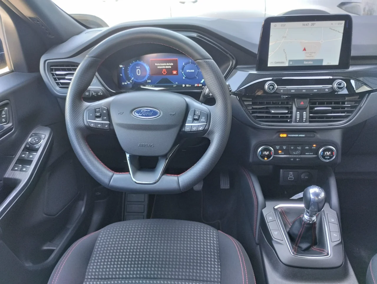 Ford Kuga 1.5 TDCI Ecoblue St Line 4