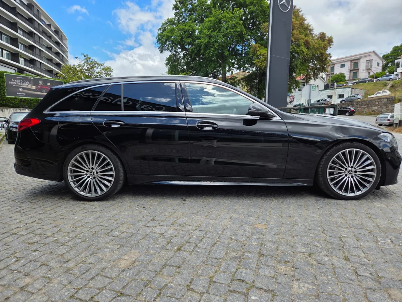 Mercedes Classe C 300d Station AMG Advanced 11