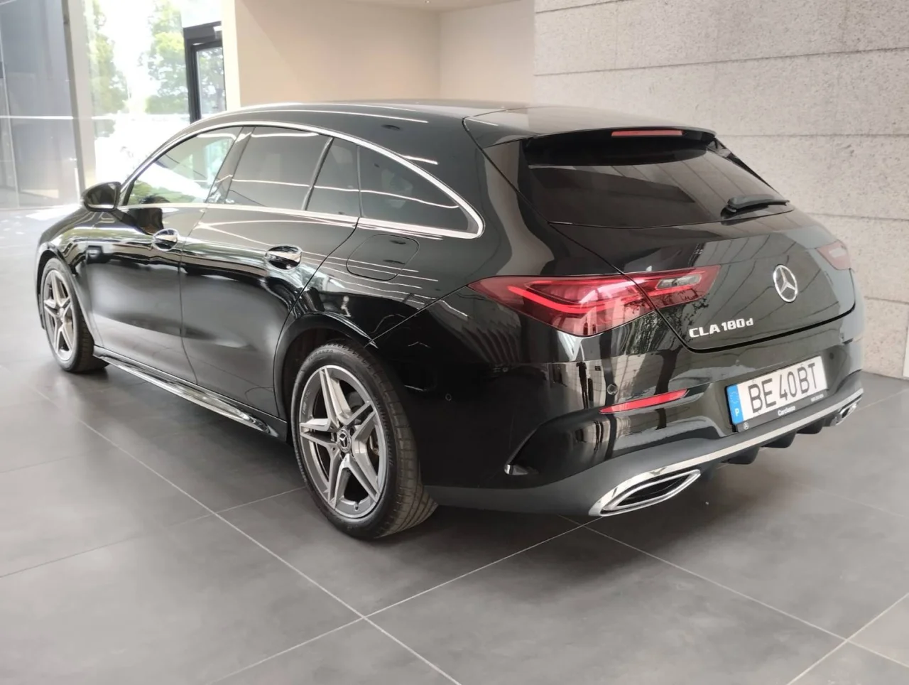 Mercedes Classe CLA 180d Shooting Brake AMG Advanced Plus 6