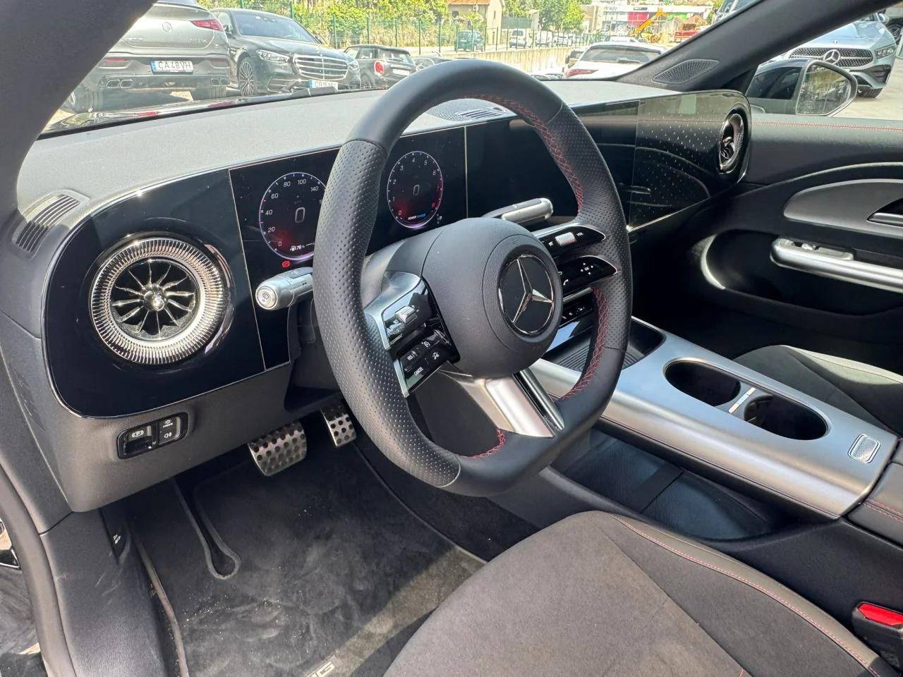 Mercedes Classe CLA 180 AMG Coupé 1