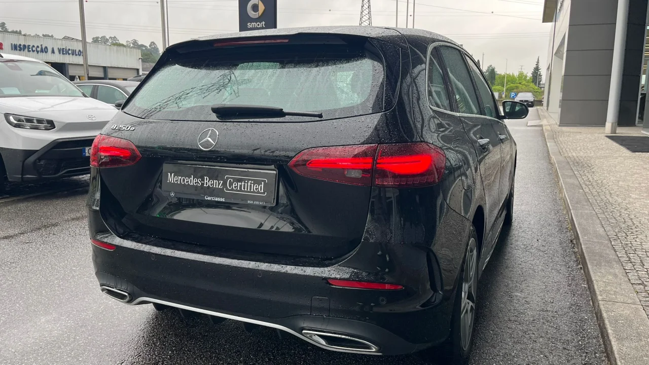 Mercedes Classe B 250e AMG Advanced Plus 6