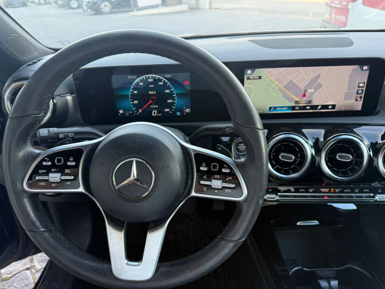 Mercedes Classe CLA 180d Shooting Brake Progressive 2