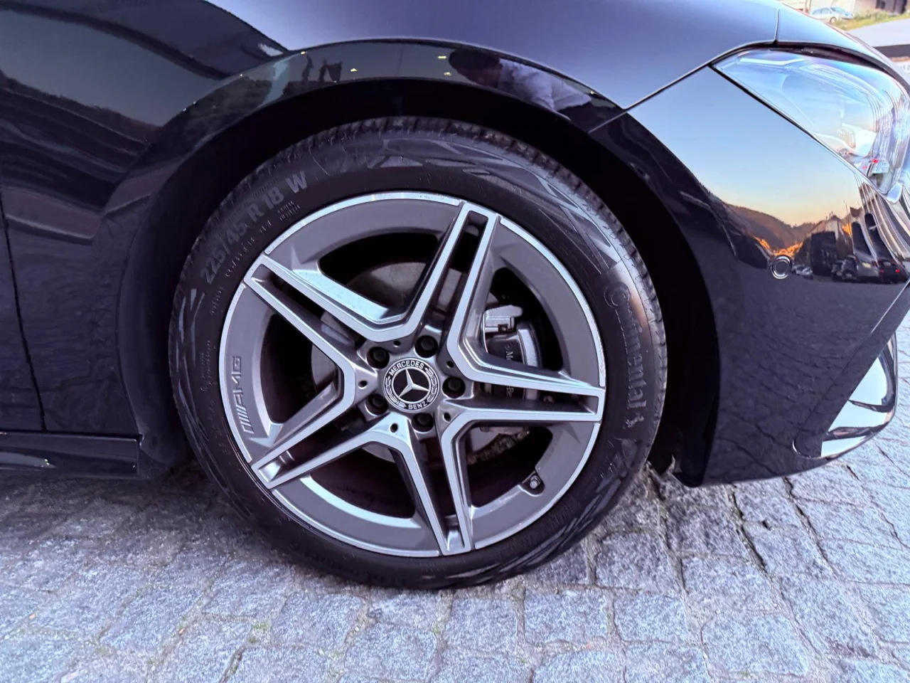 Mercedes Classe CLA 180d Shooting Brake AMG Premium 5