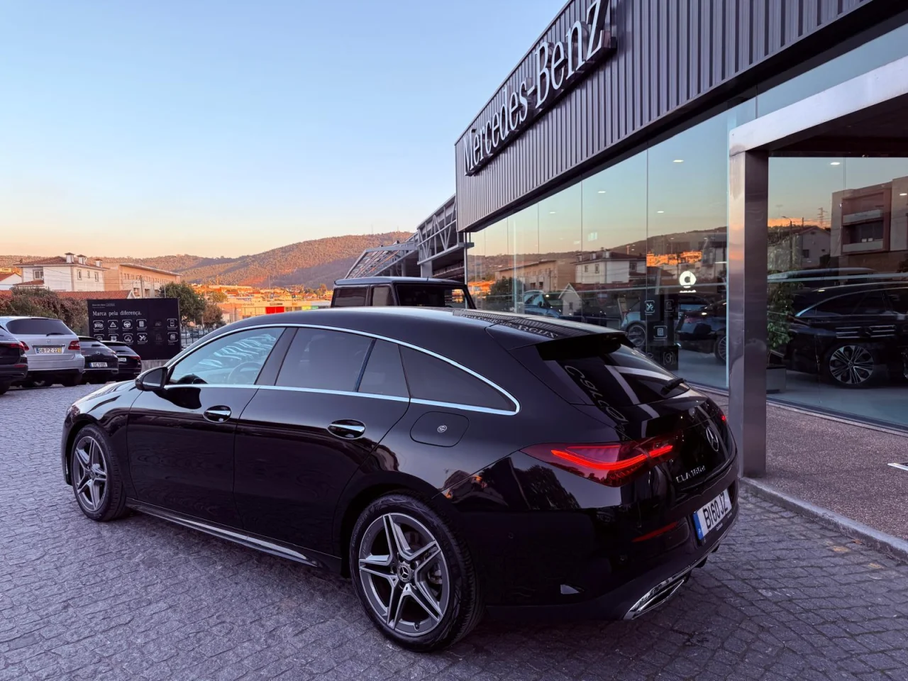 Mercedes Classe CLA 180d Shooting Brake AMG Premium 7
