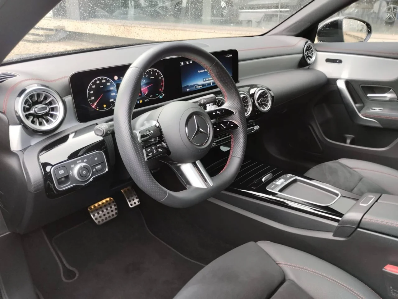 Mercedes Classe CLA 200 AMG Advanced Plus Coupé 1