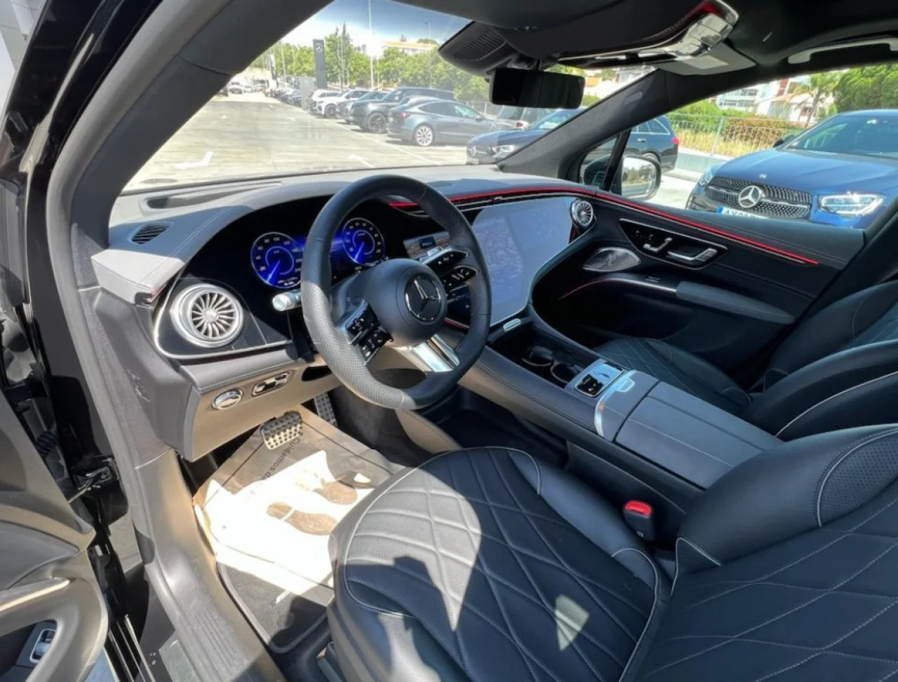 Mercedes Classe EQS 450+ AMG - 7 Lugares 1
