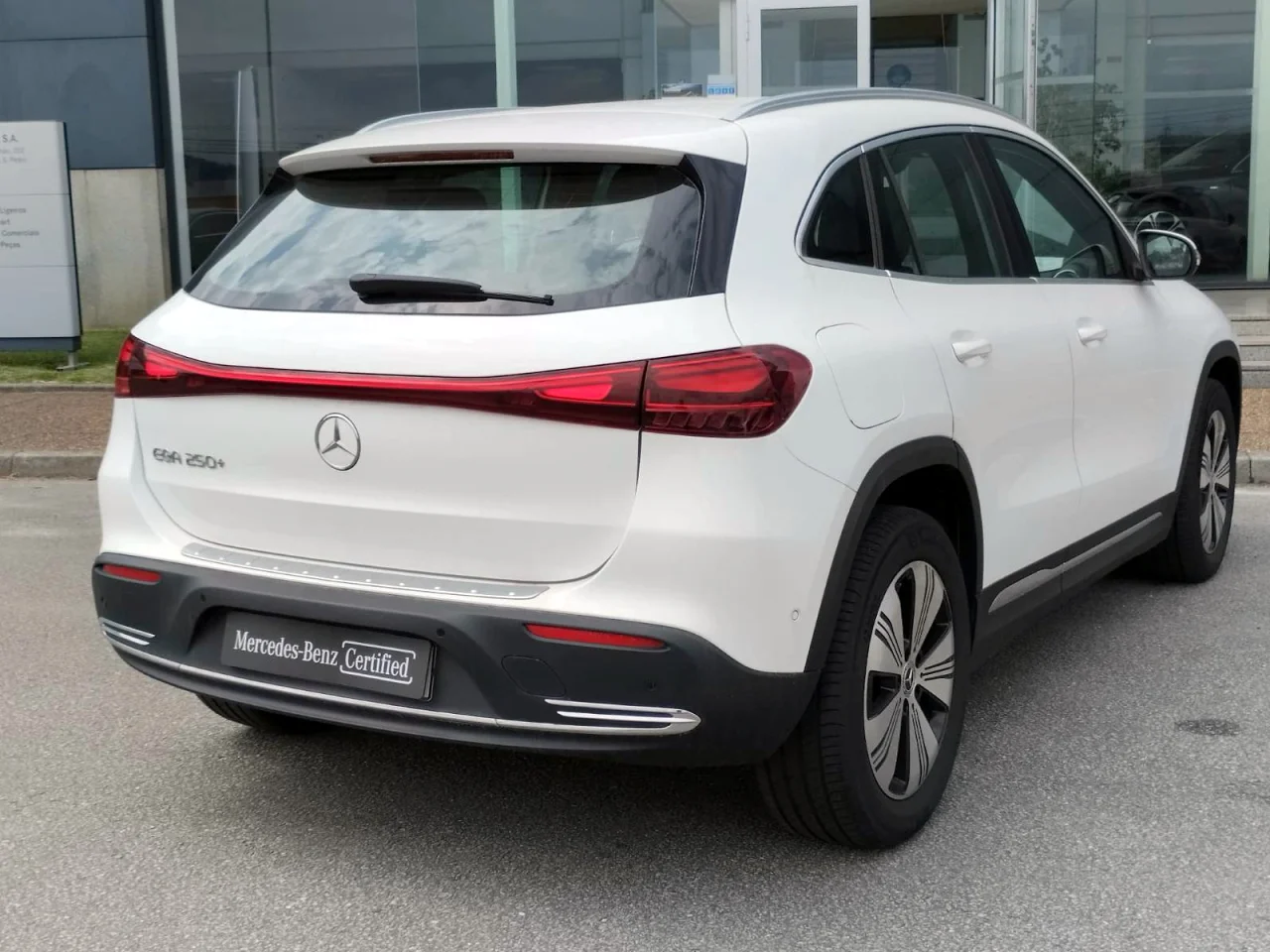 Mercedes Classe EQA 250+ Progressive 7