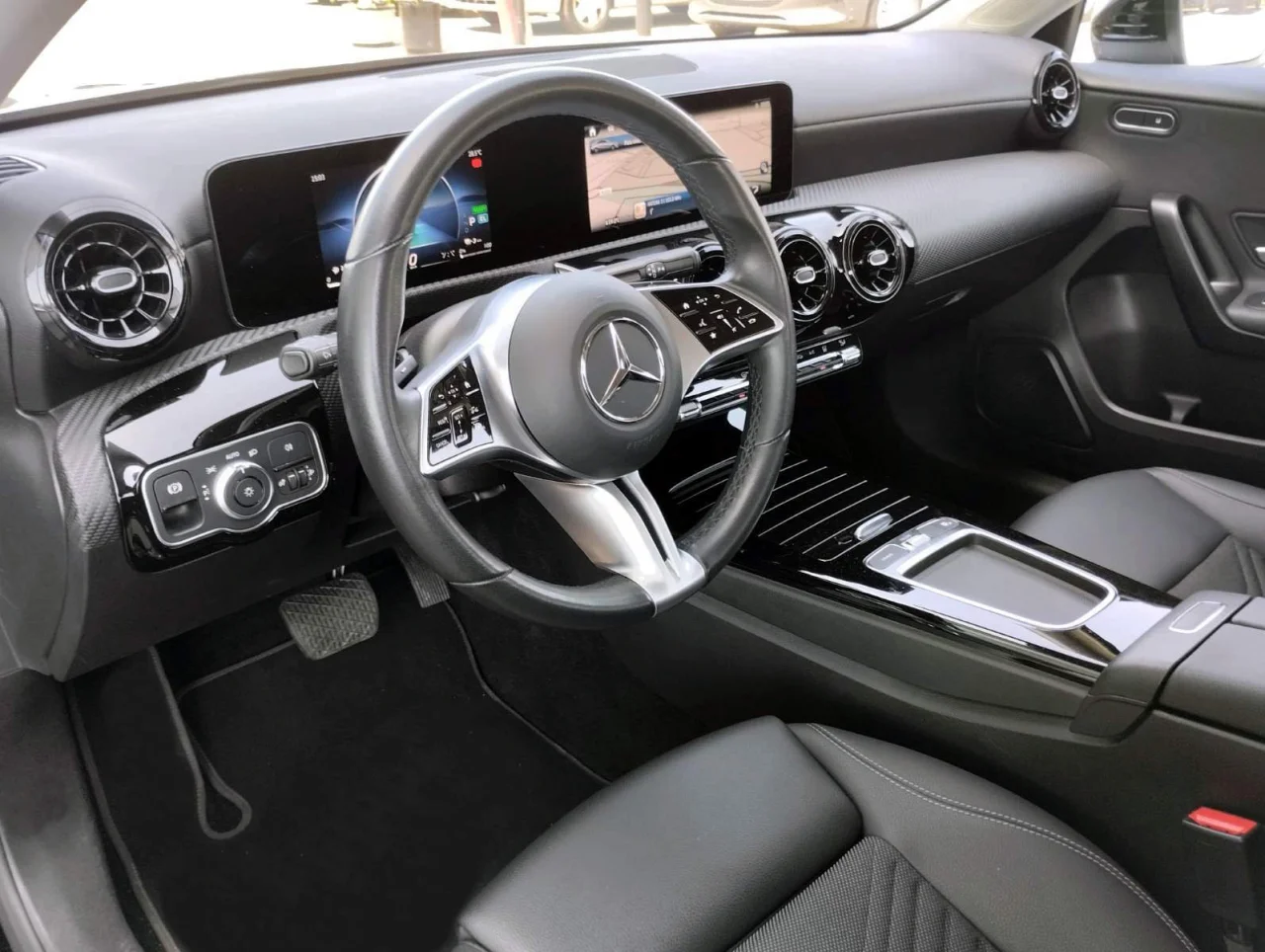 Mercedes Classe A 250e Limousine 1