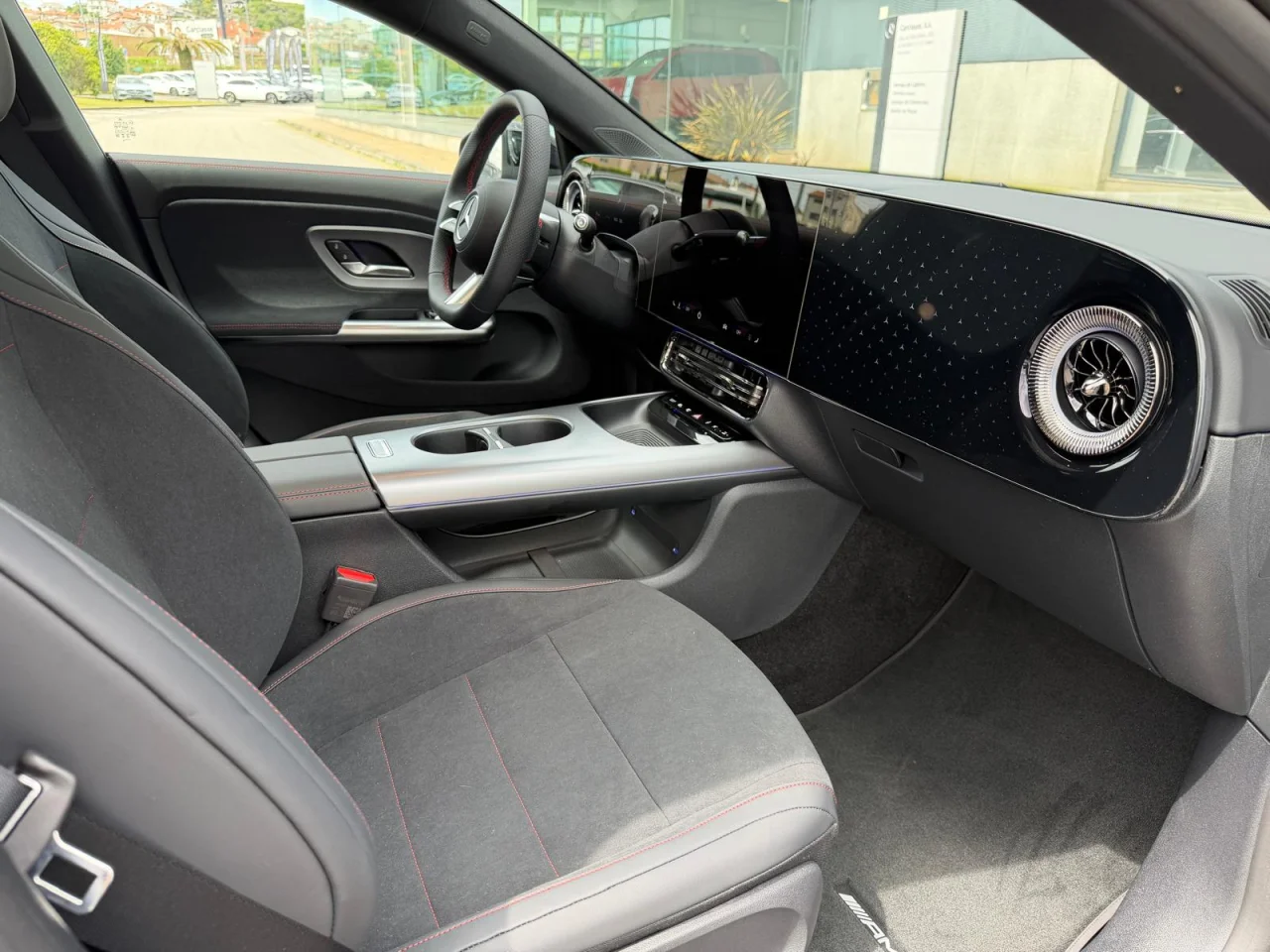 Mercedes Classe CLA 180 AMG Coupé 2