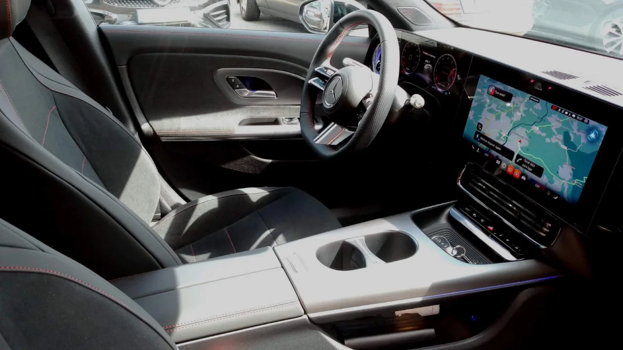 Mercedes Classe CLA 220 AMG Coupé 3