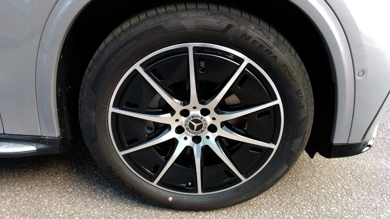 Mercedes Classe GLC 400 EQ AMG 4 Matic 11