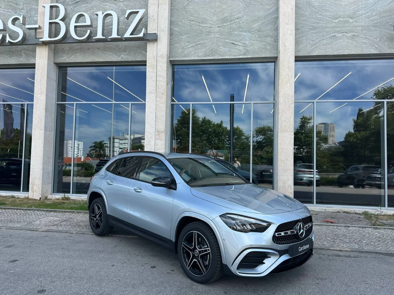 Mercedes Classe GLA 250e AMG 10