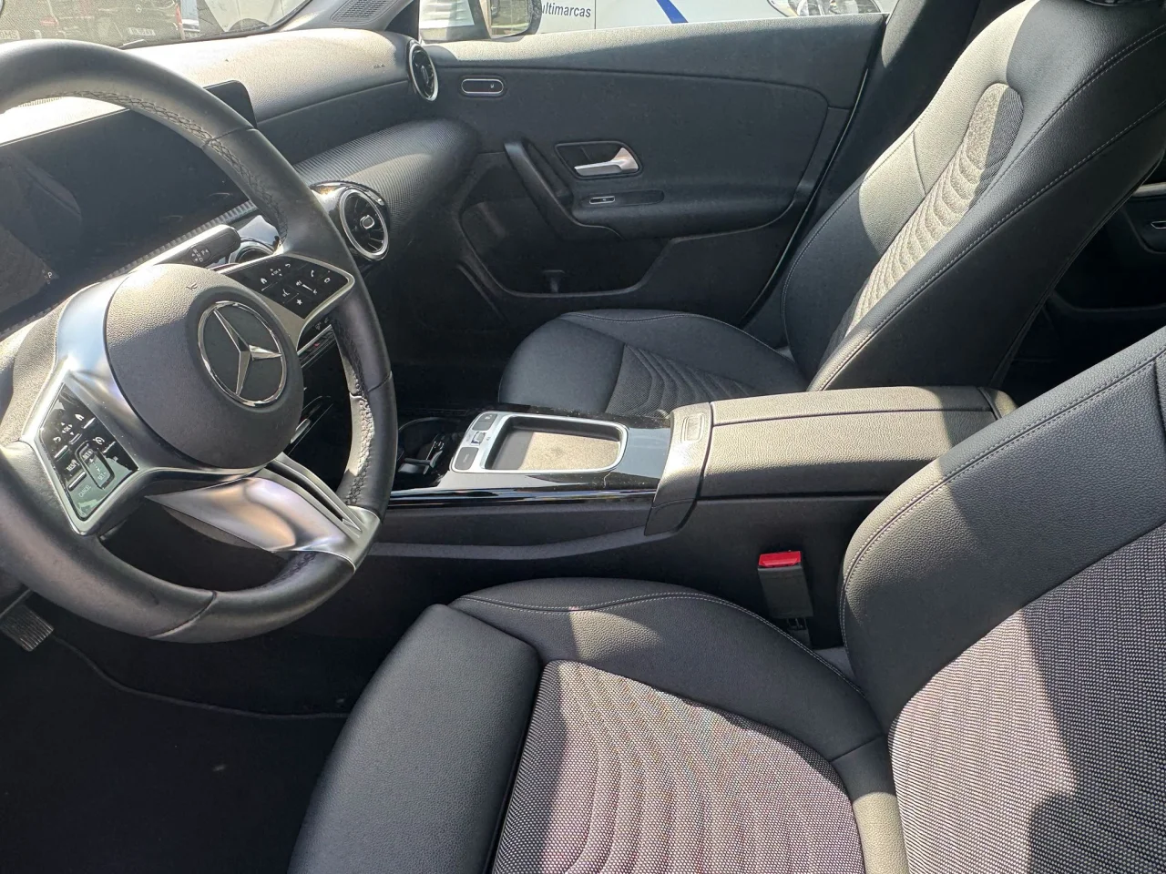 Mercedes Classe CLA 180d Shooting Brake Advanced 3