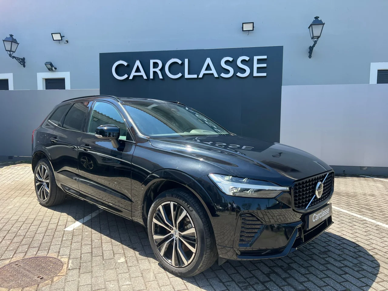 Volvo XC60 B4  Plus Dark 11