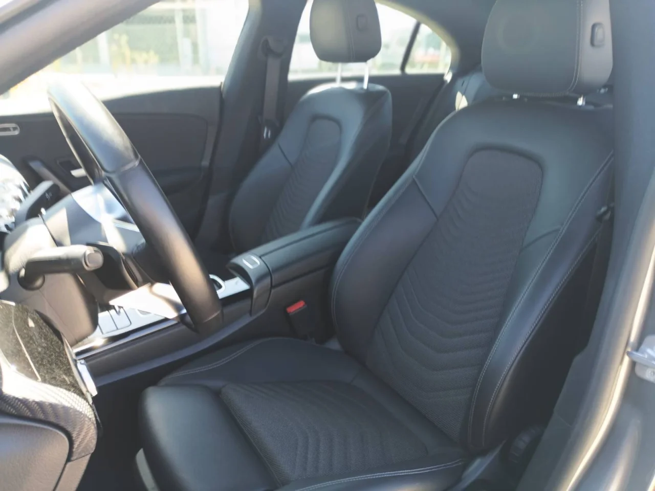 Mercedes Classe CLA 180d Coupé 4