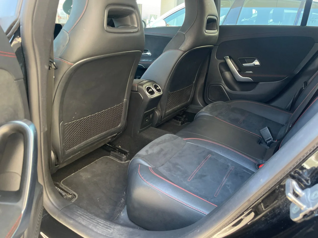 Mercedes Classe CLA 180d Shooting Brake AMG Advanced Plus 1