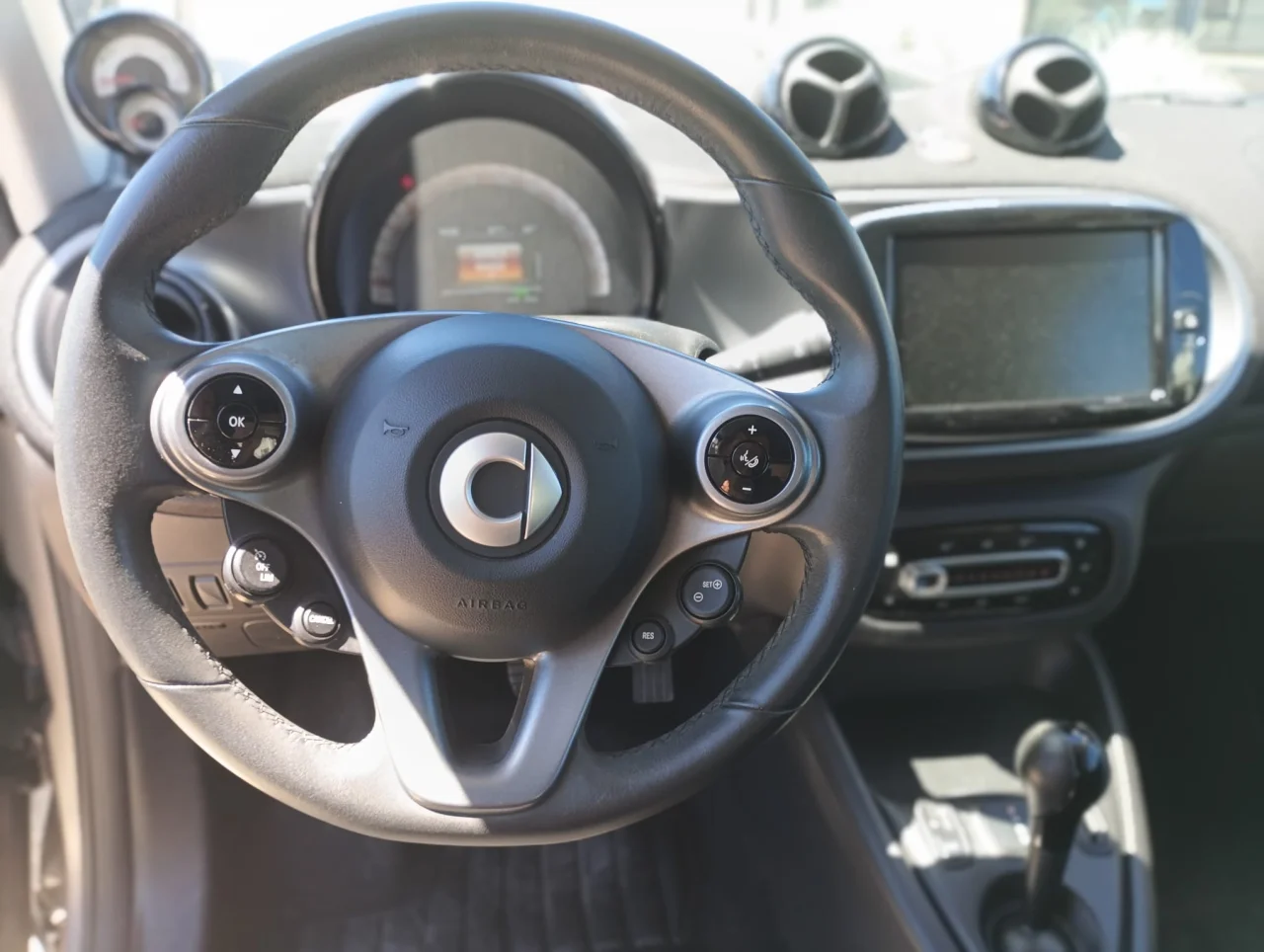 Smart ForTwo EQ Coupé 4