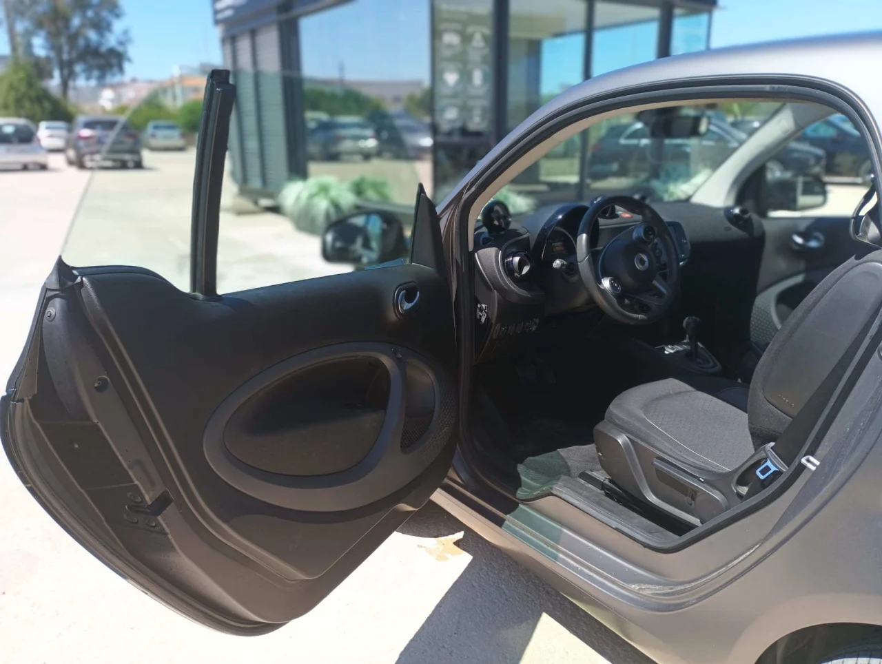 Smart ForTwo EQ Coupé 2