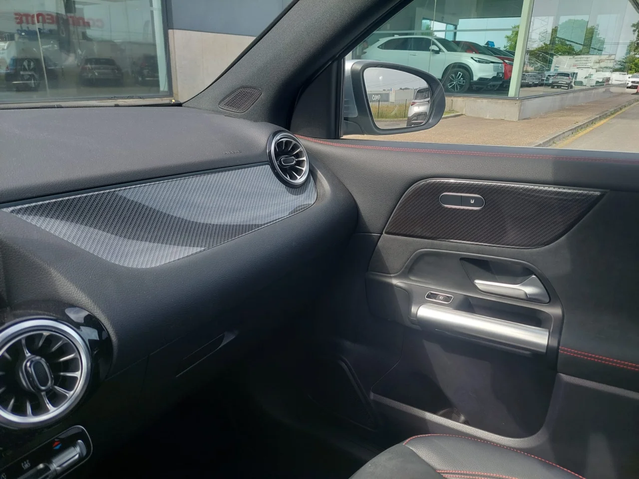 Mercedes Classe GLA 250e  AMG Advanced Plus 8