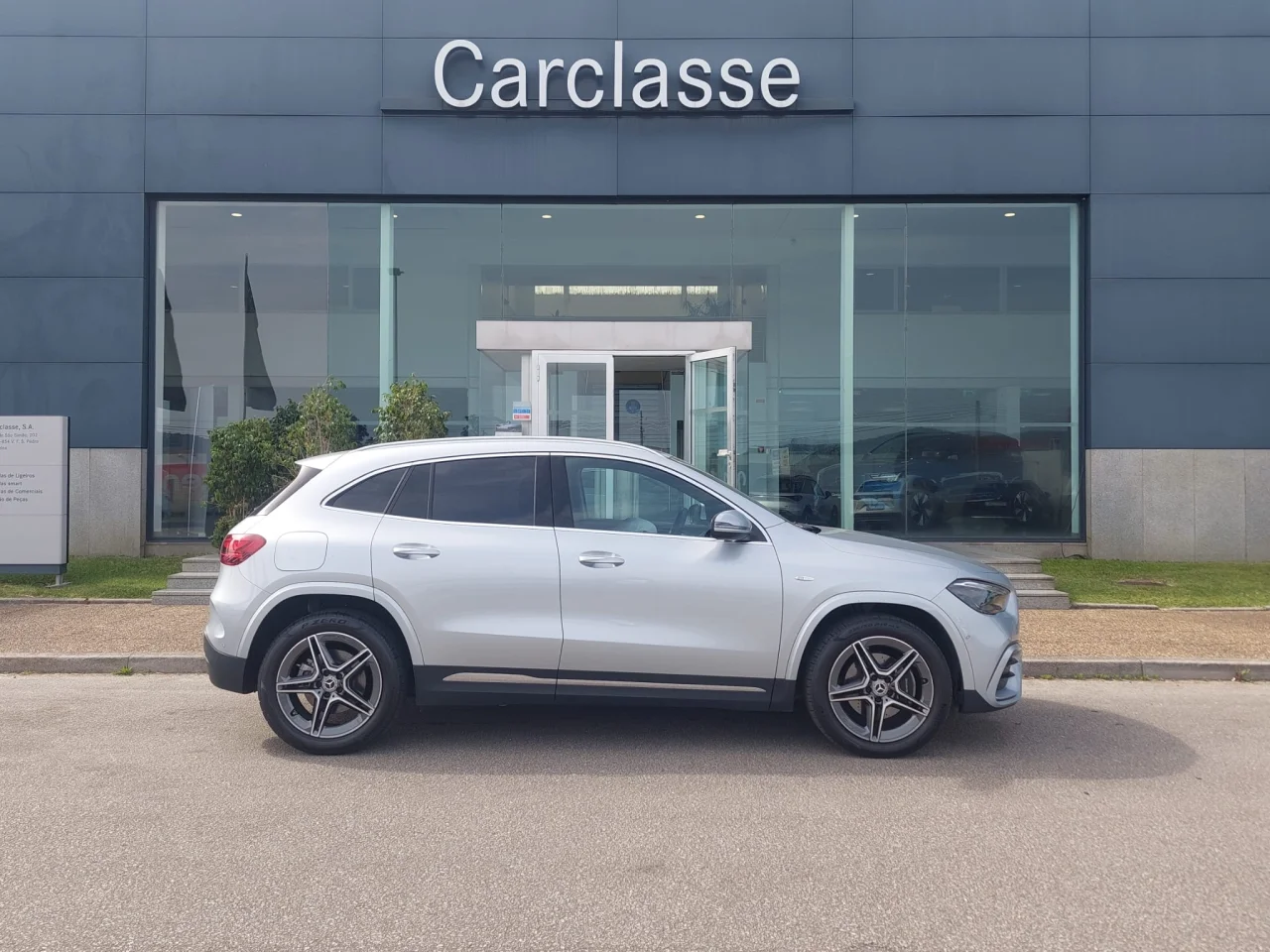 Mercedes Classe GLA 250e  AMG Advanced Plus 9