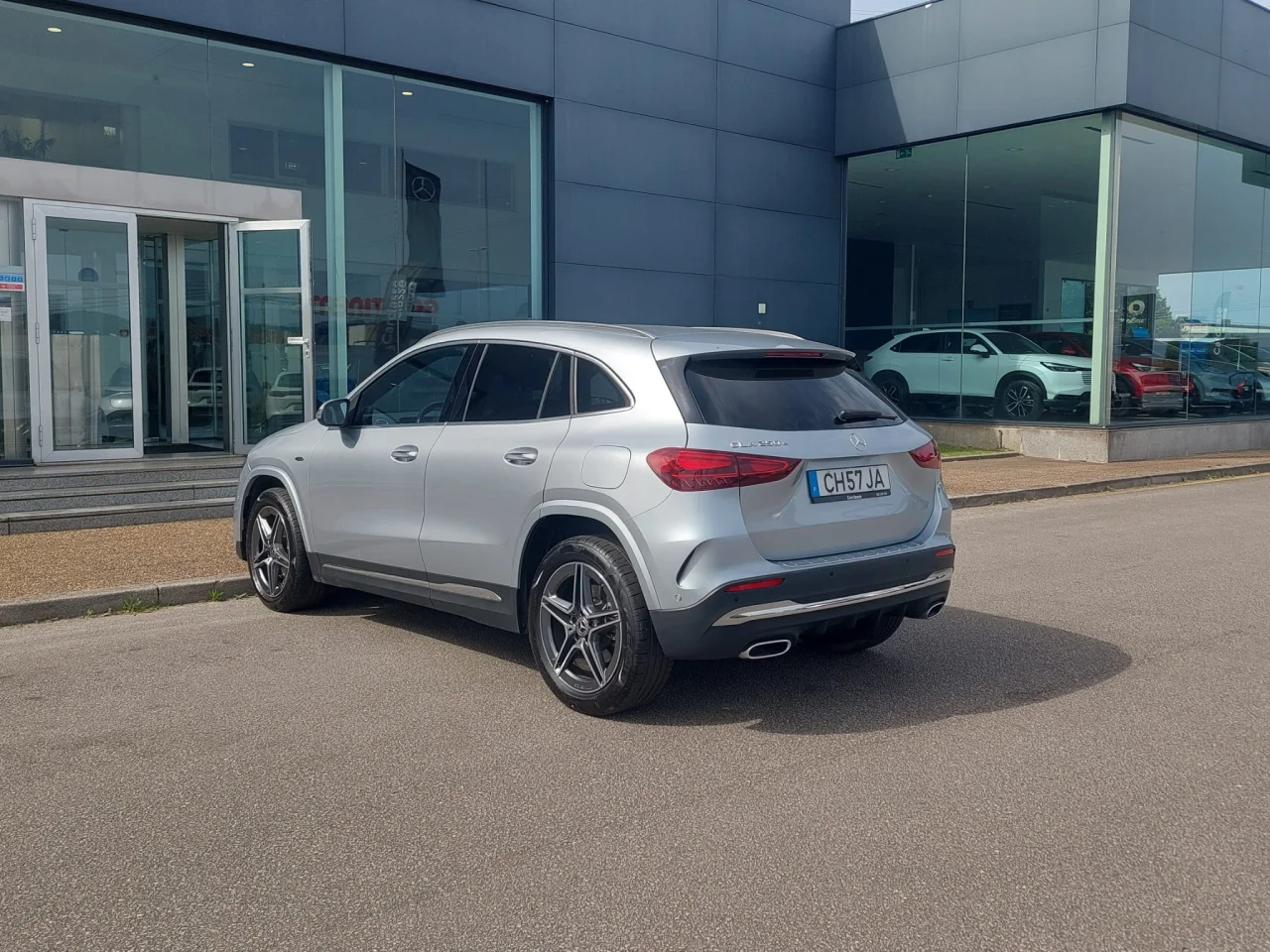 Mercedes Classe GLA 250e  AMG Advanced Plus 10