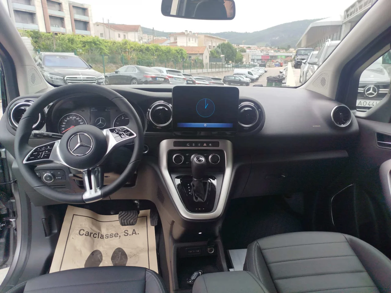 Mercedes Classe T 180d Progressive - Caixa Automática 1