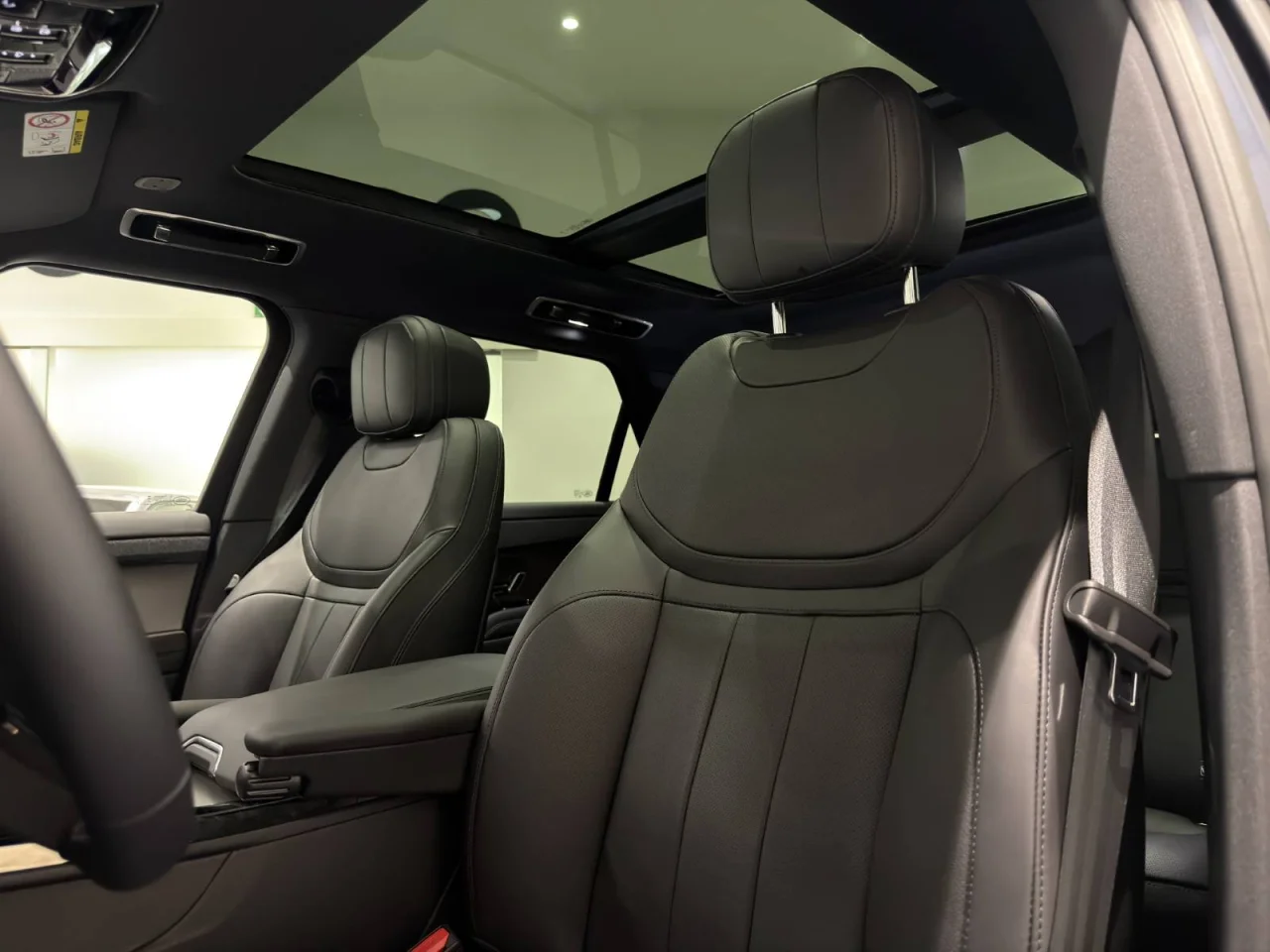 Land Rover Range Rover Sport 3.0 P460e Dynamic SE 4