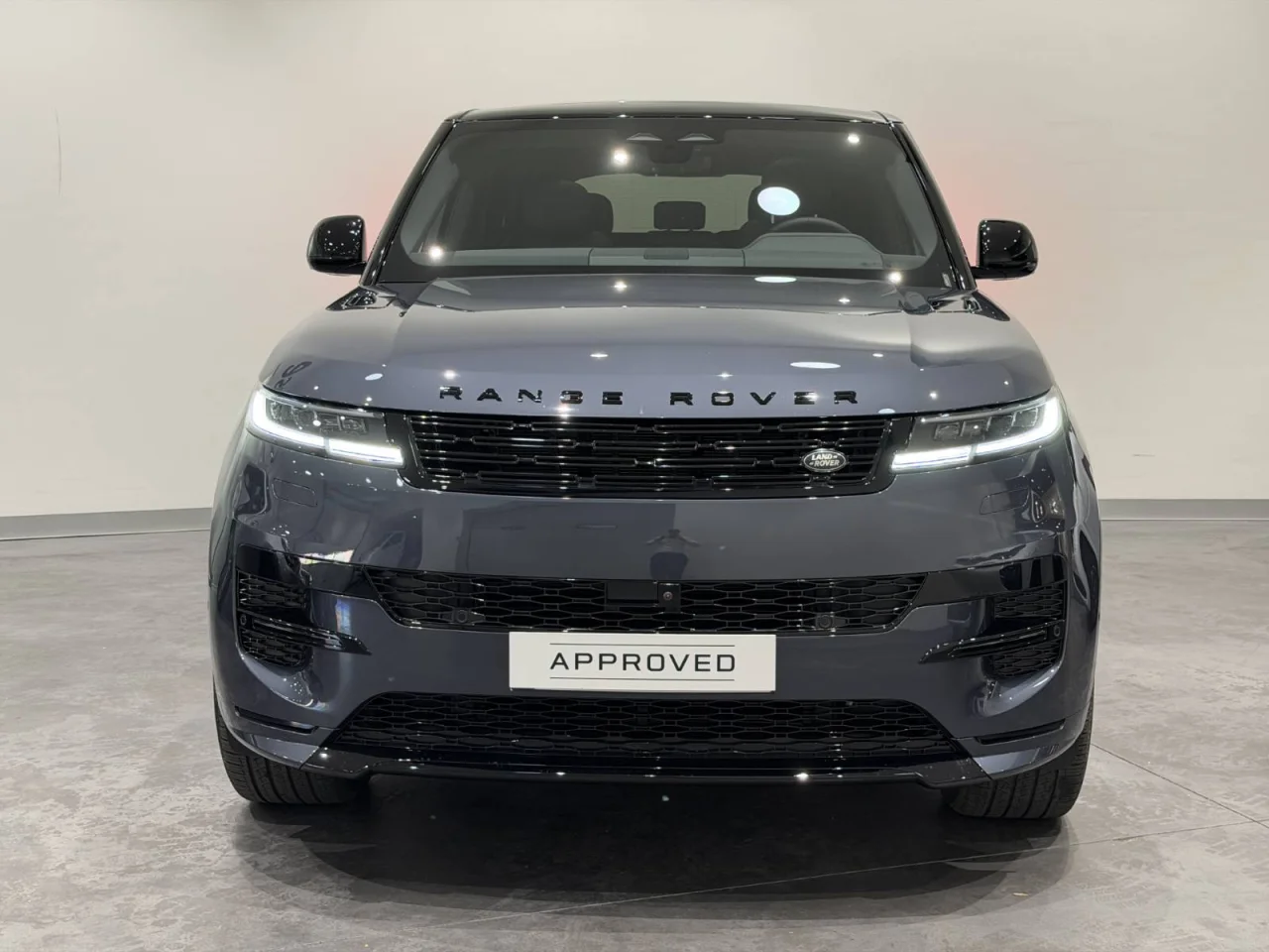 Land Rover Range Rover Sport 3.0 P460e Dynamic SE 11