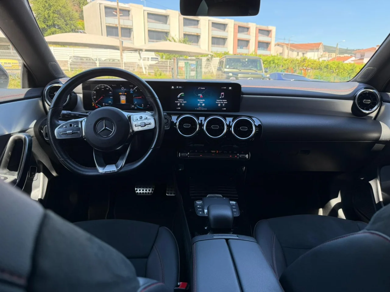 Mercedes Classe Cla 180 Shooting Brake AMG 1